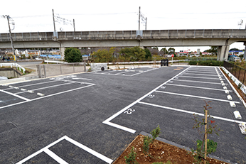 船橋中央メモリアルパーク駐車場